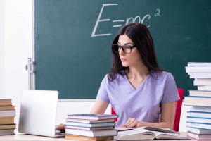 Учитель математики и физики Учитель математики и физики